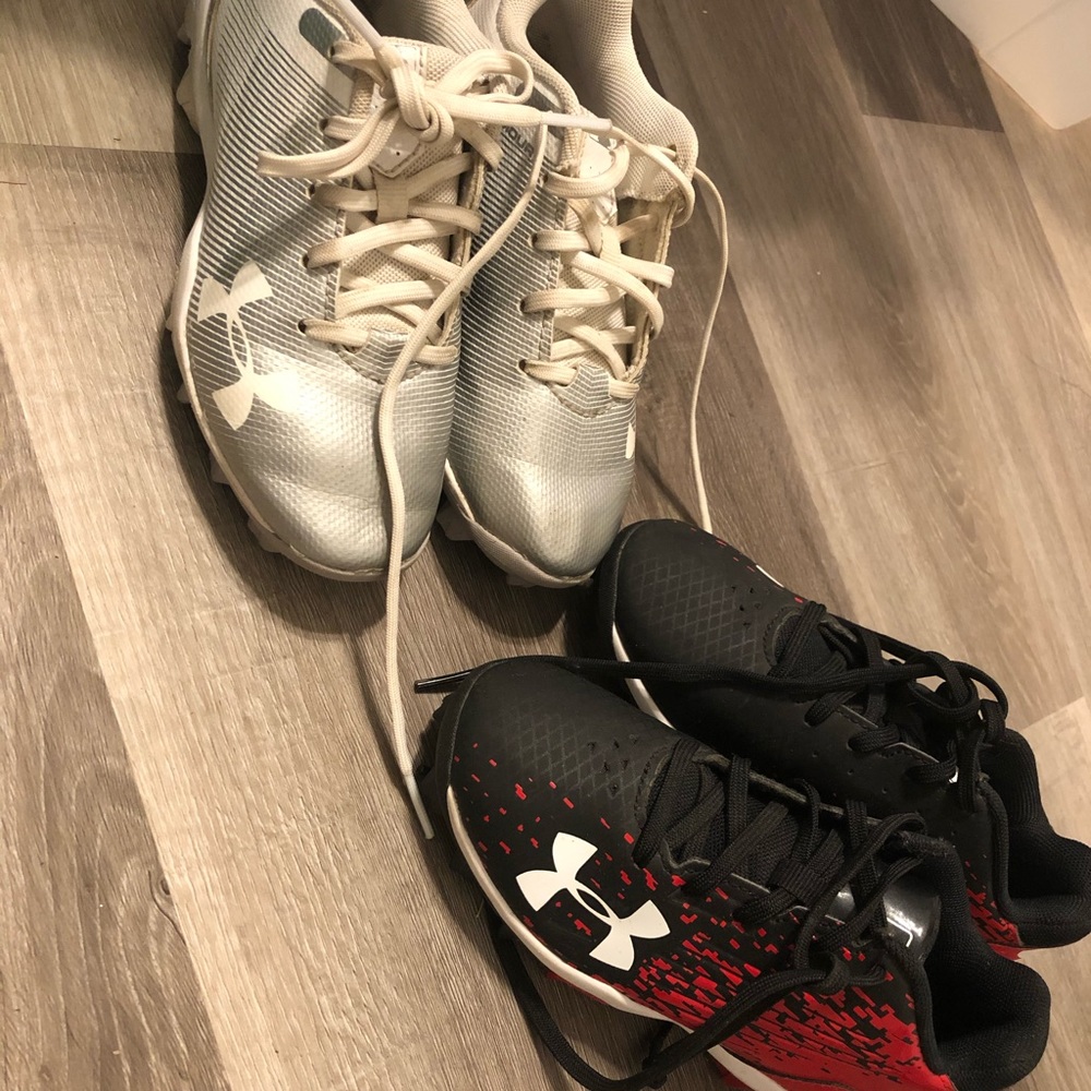 Toddler cleats
